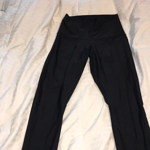lululemon high waisted (silky material)